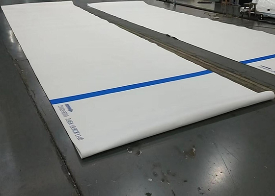 Doku Kraft Kağıt Makinesinde Kağıt Yapımı İçin Sonsuz Baskı Keçesi
