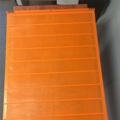1040mm x 700mm Boyutlarında ve Malzeme Ayırma İçin Yüksek Aşınma Direnci Özellikli 5 Katmanlı Titreşimli Elek