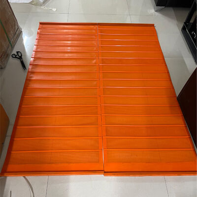 Kırmızı PU Ekran Mat 5.0mm Mesh, Yüksek Kullanım Direnci ve Kaba Toplama için Hızlı Kurulum