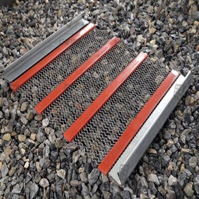 %40 Artmış Verim ve %30 Daha Fazla Açık Alan İçin 3,18mm-17,15mm Açıklıklı Kendi Kendini Temizleyen Tel Örgü