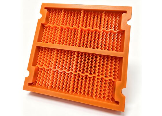 Kırmızı Renkli Kullanım Dayanıklı Polyurethane Ekran Paneli Madencilik Makinesi Tarama için