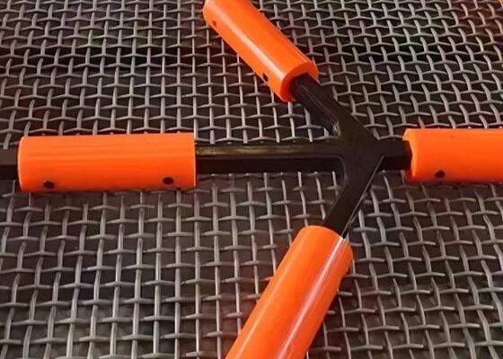 Titrek ekran sistemleri için yüksek performanslı çıkartma çubukları