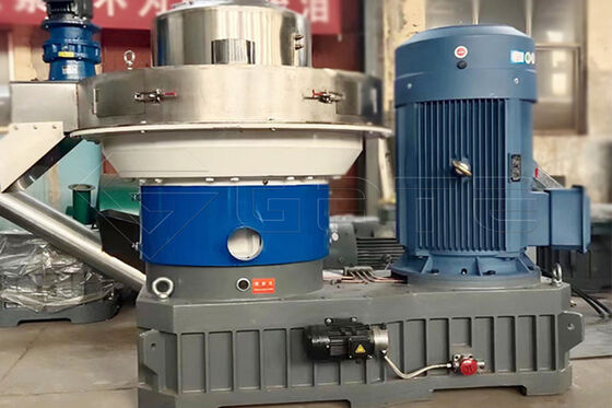 Endüstriyel kazan yakıtı için 380V / 50Hz Biyogaz Briquette Pressi